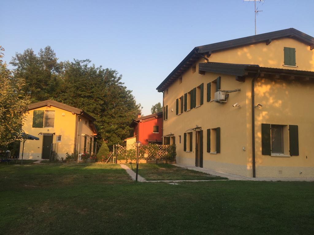 B&B Nido Sui Laghi San Donnino della Nizzola Exterior photo